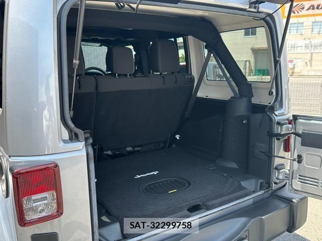 Jeep WRANGLER 2017-05 7979578-15
