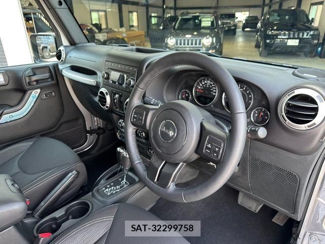 Jeep WRANGLER 2017-05 7979578-1