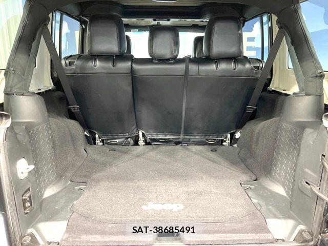 Jeep WRANGLER 2017-04 7979579-12