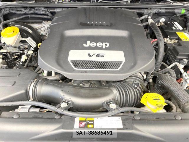 Jeep WRANGLER 2017-04 7979579-19
