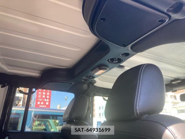 Jeep WRANGLER 2018-06 7979581-18