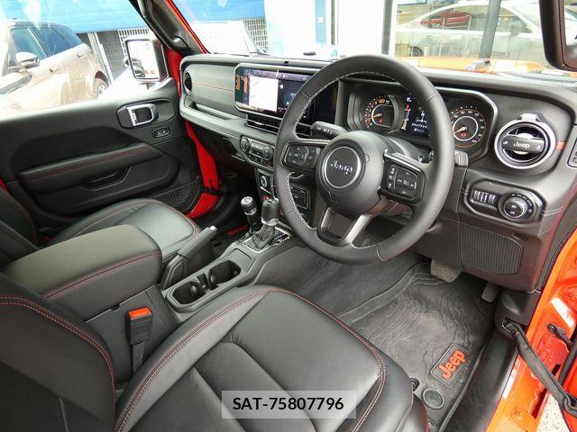 Jeep WRANGLER 2025-06 8074140-12