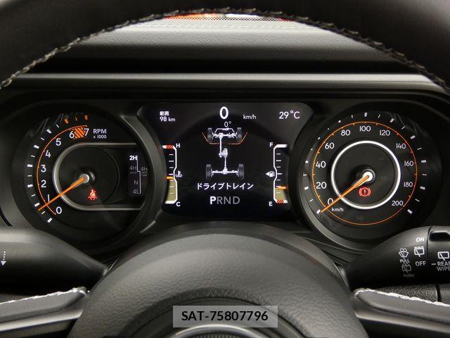Jeep WRANGLER 2025-06 8074140-18