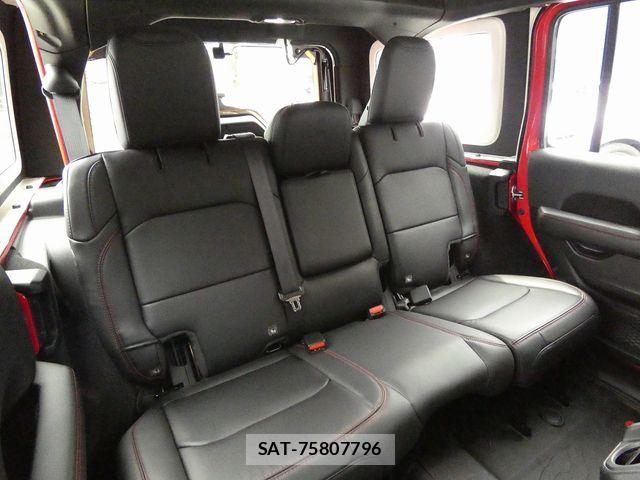 Jeep WRANGLER 2025-06 8074140-21