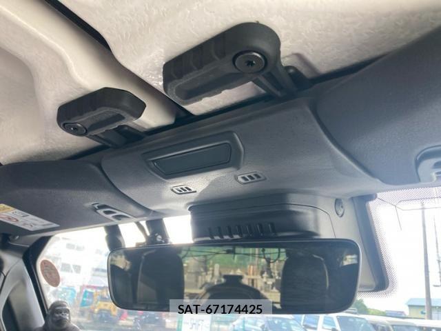 Jeep WRANGLER 2021-08 8099809-25