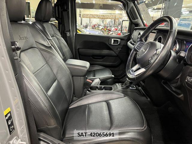 Jeep WRANGLER 2022-08 8099801-3