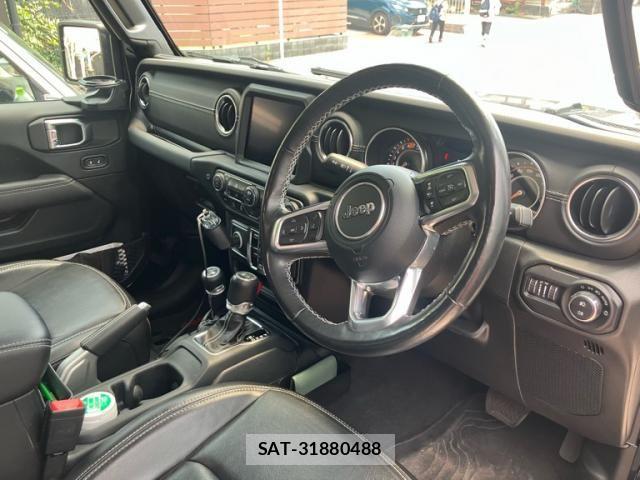 Jeep WRANGLER 2021-08 8099807-15