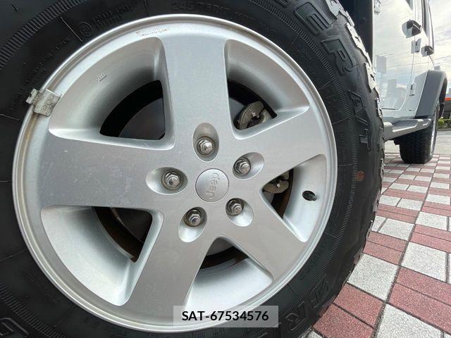 Jeep WRANGLER 2016-03 8130756-13