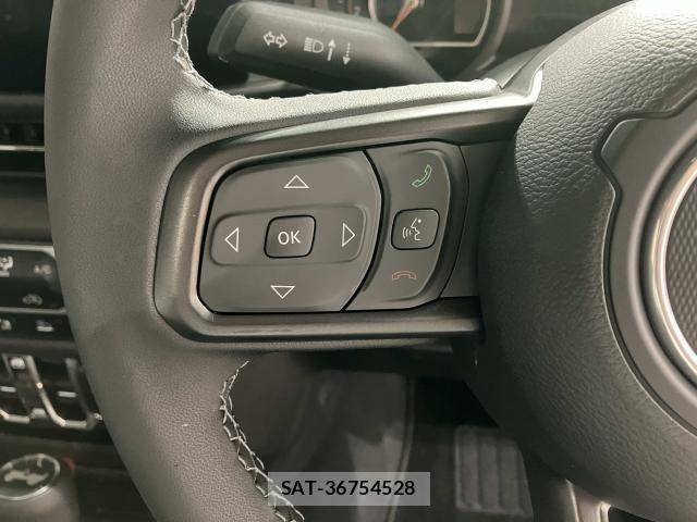Jeep WRANGLER 2026-03 8130720-18