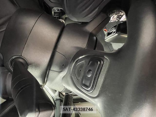Jeep WRANGLER 2021-07 8130730-16
