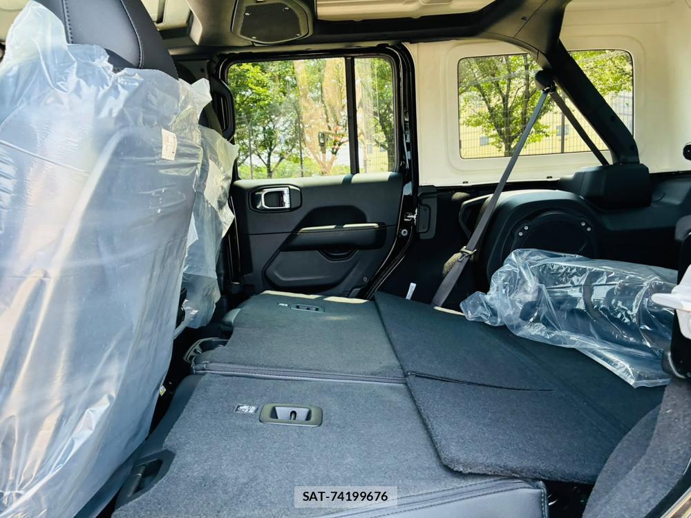 Jeep WRANGLER 2026-03 7327640-9