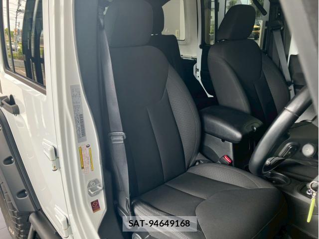 Jeep WRANGLER 2017-12 8130755-15
