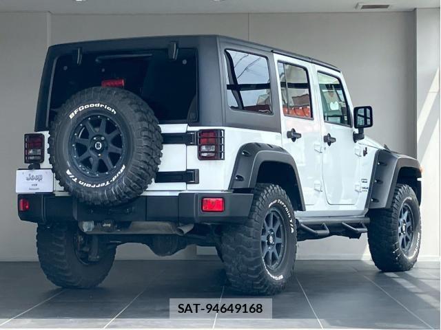 Jeep WRANGLER 2017-12 8130755-1