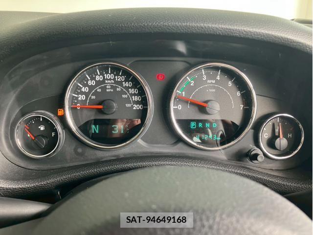 Jeep WRANGLER 2017-12 8130755-26