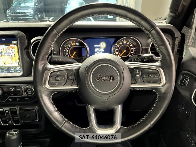 Jeep WRANGLER 2019-06 8130738-9