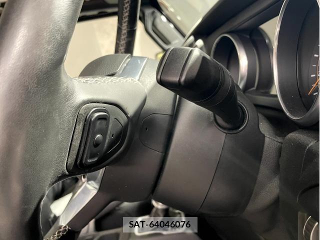 Jeep WRANGLER 2019-06 8130738-16