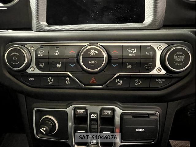 Jeep WRANGLER 2019-06 8130738-28