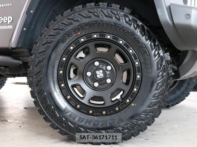 Jeep WRANGLER 2021-01 8130729-12