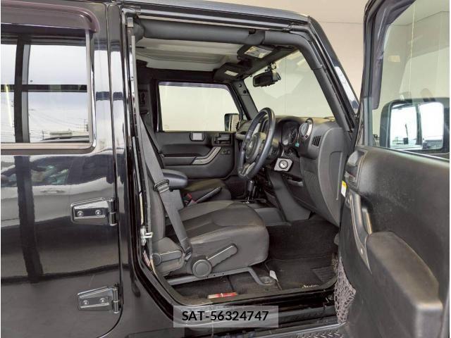 Jeep WRANGLER 2017-03 8130768-13