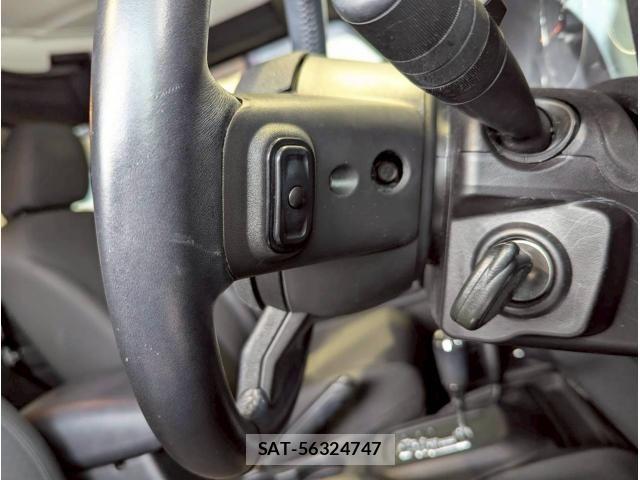 Jeep WRANGLER 2017-03 8130768-25