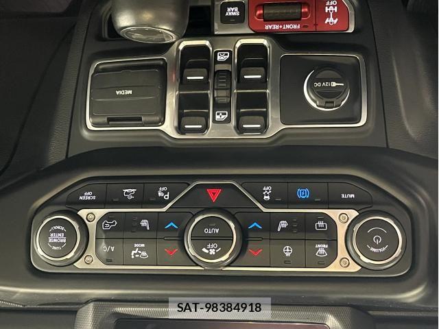 Jeep WRANGLER 2023-06 8130723-23