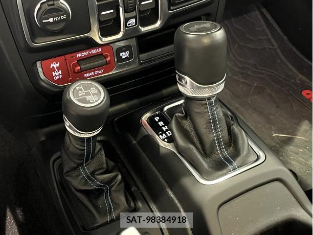 Jeep WRANGLER 2023-06 8130723-25