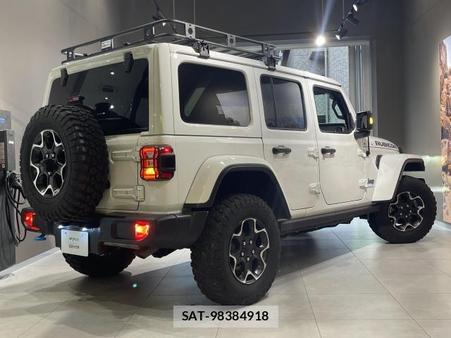Jeep WRANGLER 2023-06 8130723-6