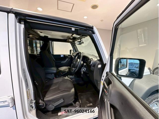 Jeep WRANGLER 2015-09 8130767-9