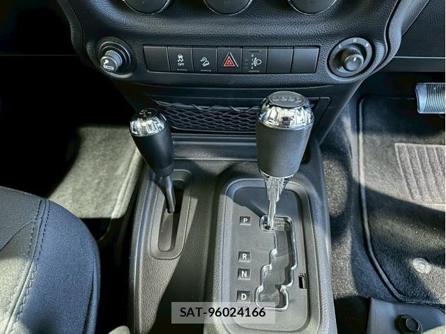 Jeep WRANGLER 2015-09 8130767-27