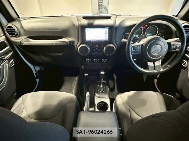 Jeep WRANGLER 2015-09 8130767-2