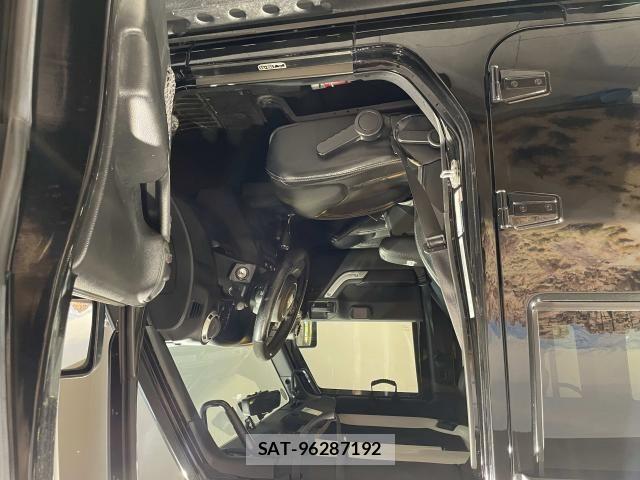 Jeep WRANGLER 2017-02 8130748-11