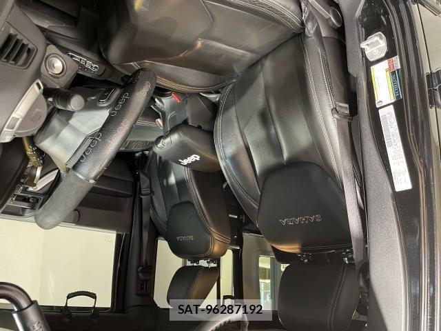 Jeep WRANGLER 2017-02 8130748-14