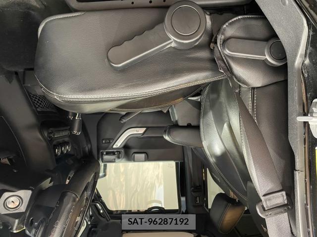 Jeep WRANGLER 2017-02 8130748-15