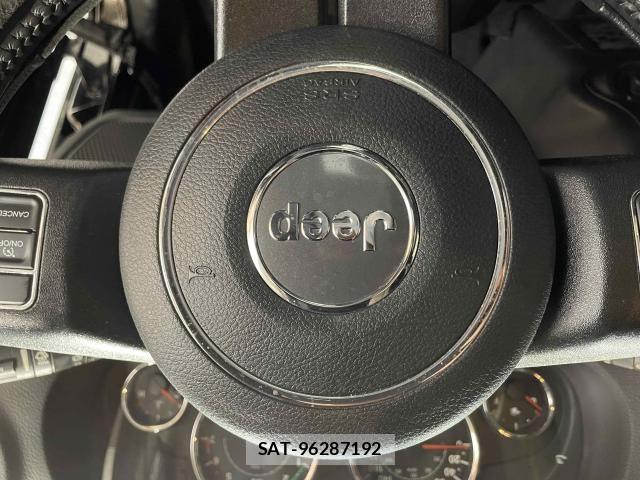 Jeep WRANGLER 2017-02 8130748-21