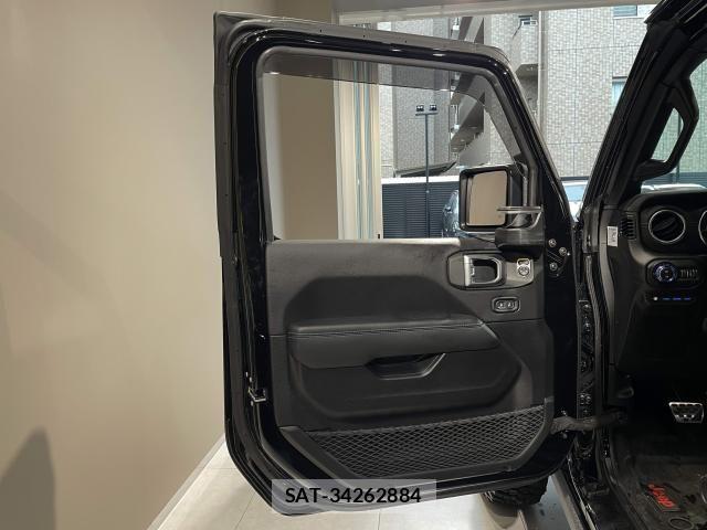 Jeep WRANGLER 2022-12 8130721-8