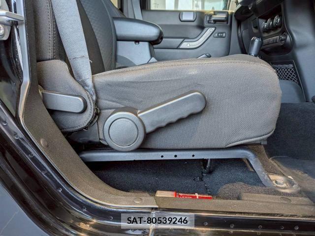 Jeep WRANGLER 2017-12 8158619-17