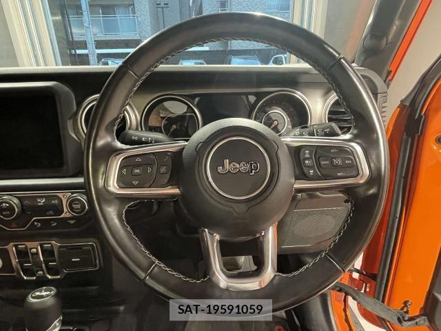 Jeep WRANGLER 2019-07 8208018-16
