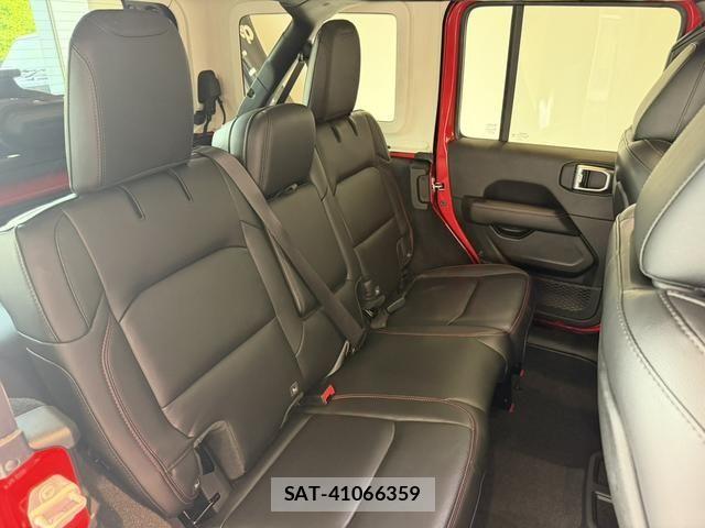 Jeep WRANGLER 2021-11 8208017-4