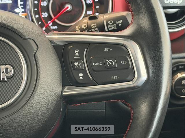 Jeep WRANGLER 2021-11 8208017-7