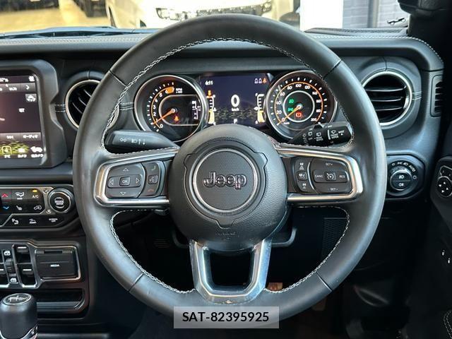 Jeep WRANGLER 2022-07 8208016-11