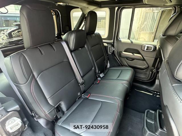 Jeep WRANGLER 2025-06 8208014-4