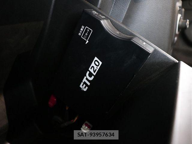 Jeep WRANGLER 2020-01 8208019-18