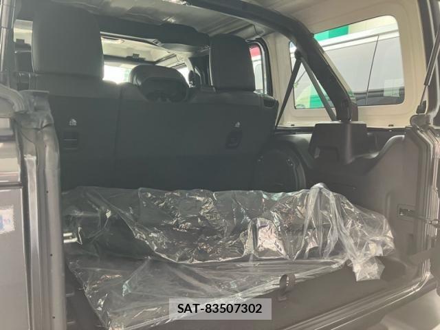Jeep WRANGLER 2022-08 8230444-12