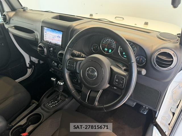 Jeep WRANGLER 2017-12 8230454-1