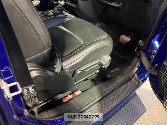 Jeep WRANGLER 2019-11 8245509-19