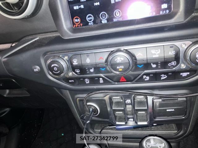Jeep WRANGLER 2019-11 8245509-24