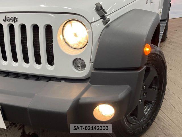 Jeep WRANGLER 2018-01 8245510-12