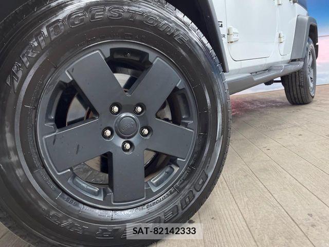 Jeep WRANGLER 2018-01 8245510-13