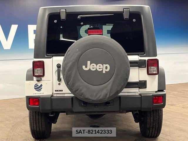 Jeep WRANGLER 2018-01 8245510-15