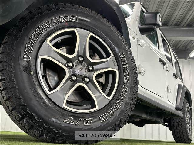 Jeep WRANGLER 2019-12 8245507-18